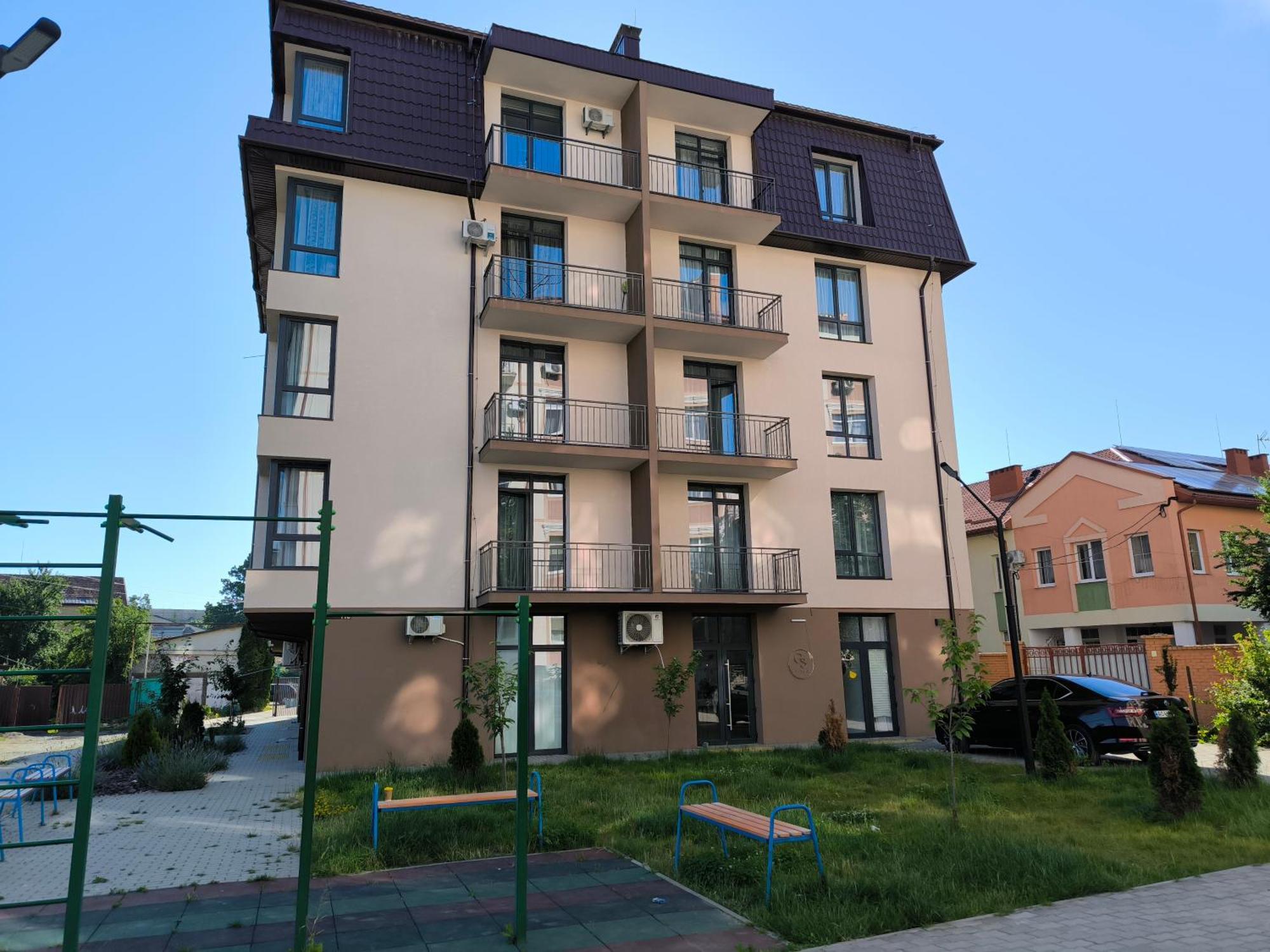 Apartments Domovik Myru St. 11S/21 Mukacheve Exterior photo